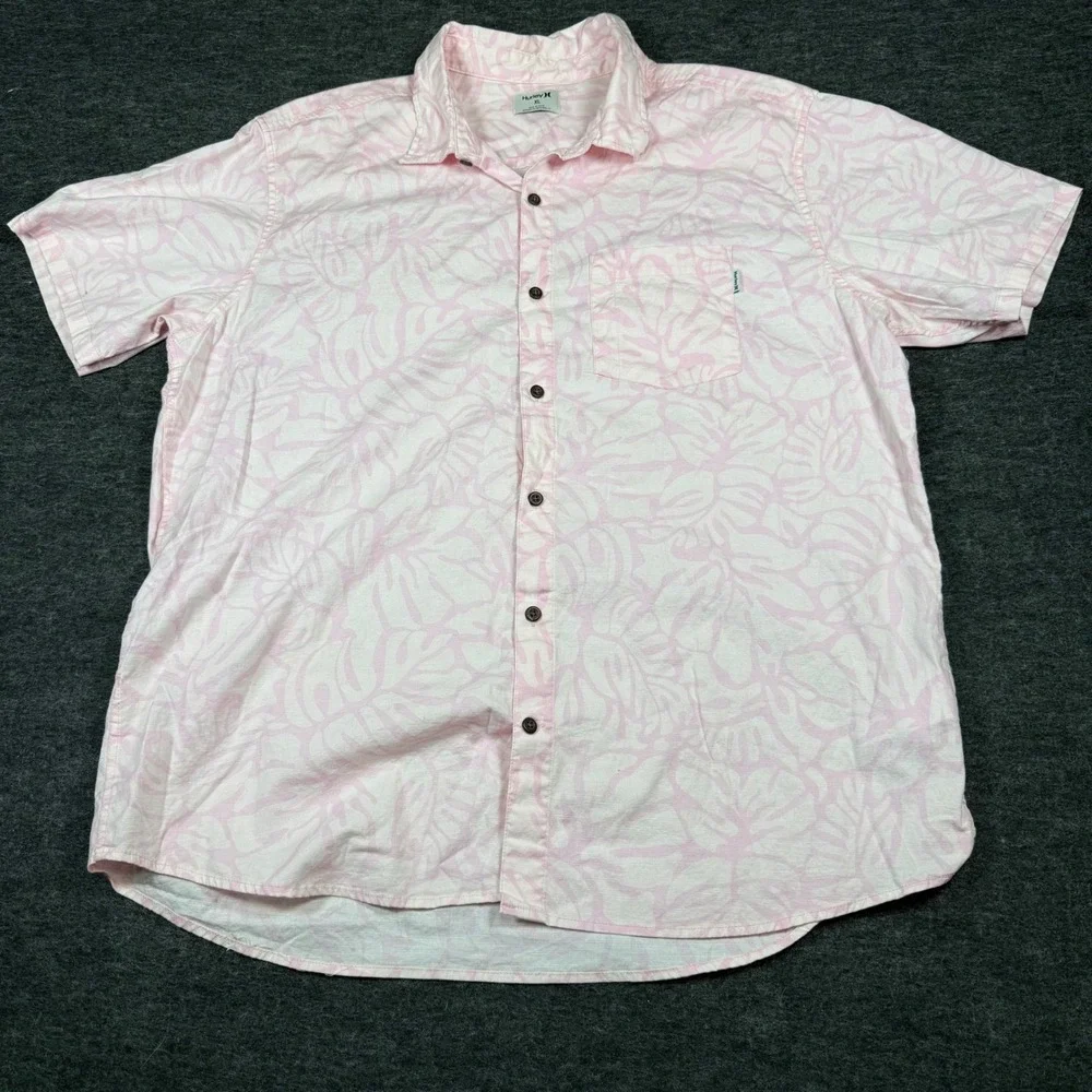 Hurley Men's XL Short Sleeve Button Up Shirt Pink‎ Tropical Leaf Print Casual